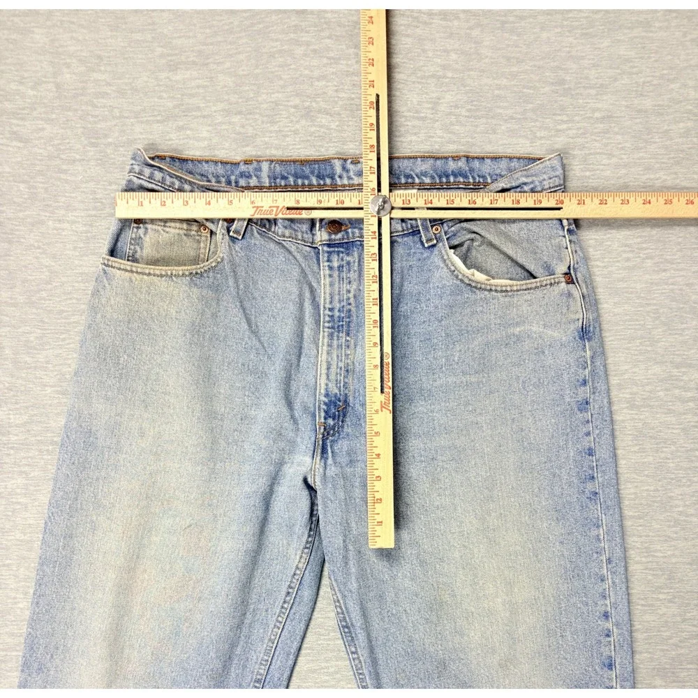Vintage Levis 560 Loose Fit Jeans Mens 42 Blue Tapered Leg Jeans Made USA 30